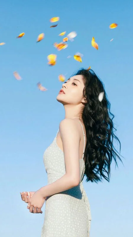 Tuyển tập 1001+ Ảnh Con Gái Đẹp Nhất: Từ Cute, Cool Ngầu đến - ảnh con gái phong cách trưởng thành, thanh lịch - hình 5