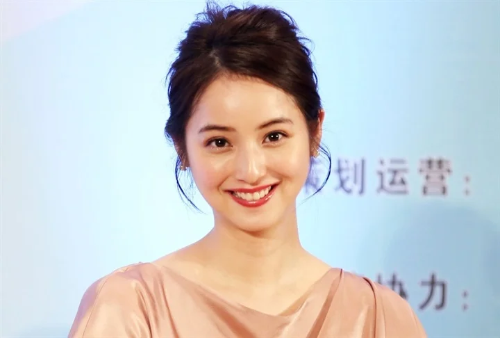 Nozomi Sasaki: Diễn viên, người mẫu nội y đắt giá Nhật Bản, từng bị chồng cắm 182 "chiếc sừng"