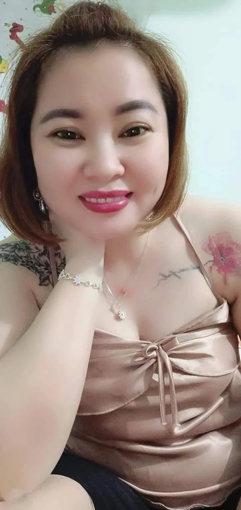 Hình ảnh phụ nữ xinh đẹp cho từ khóa sex mbbg vn