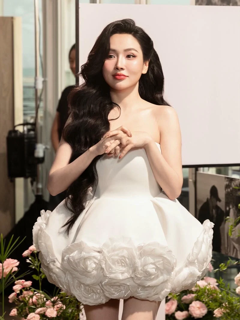 Ảnh Viên Vibi đẹp lung linh