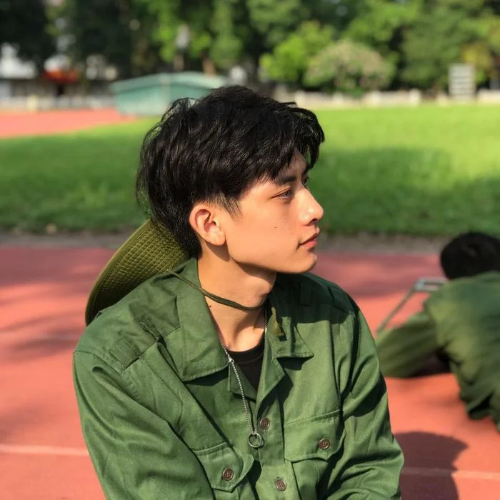 Nam Thần Trên Mạng