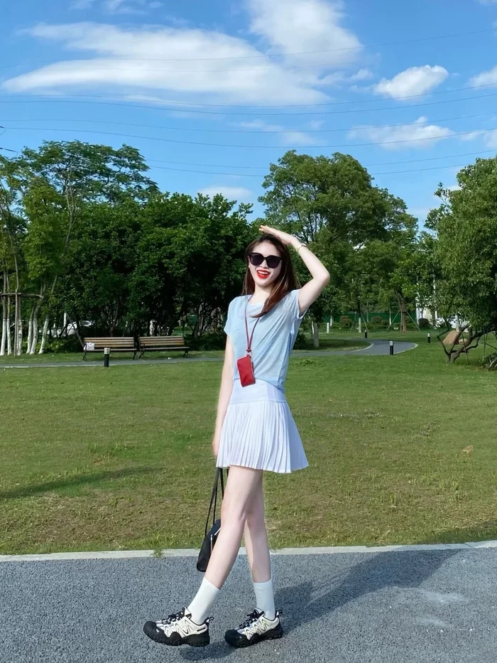 109+ ảnh gái xinh mặc váy ngắn đáng yêu, sexy cuốn hút